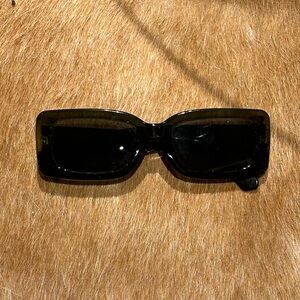 DARK GREEN RECTANGLE SUNGLASSES
